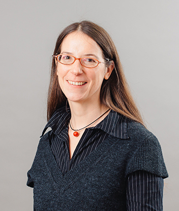 Here should be a picture of Eva Spickenheuer, the coordinator of the CRCTRR 205.
